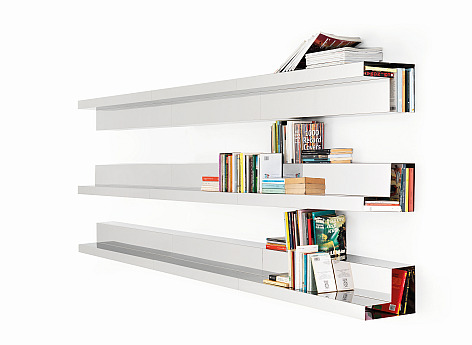 Doppia Fila shelves
