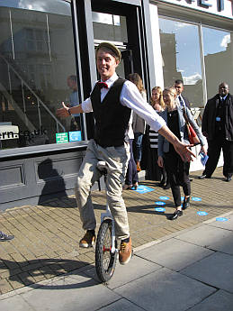 Chelsea Design Quarter Unicyclist