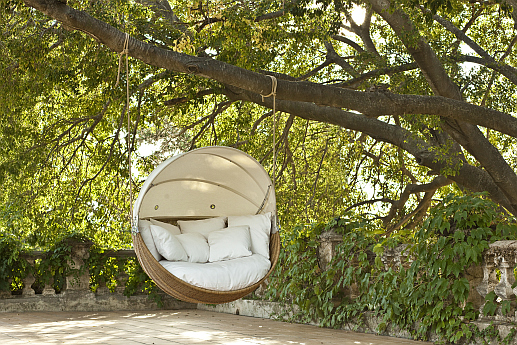 Point Armadillo Garden Swing Sofa