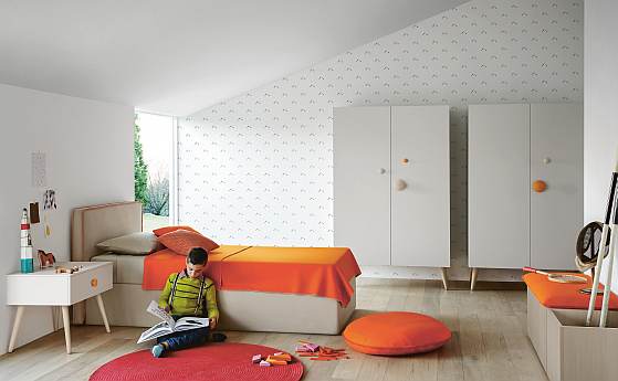 Woody children's wardrobe & Hug children's storage bed