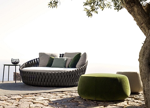 Tribu Nomad velvet outdoor pouf