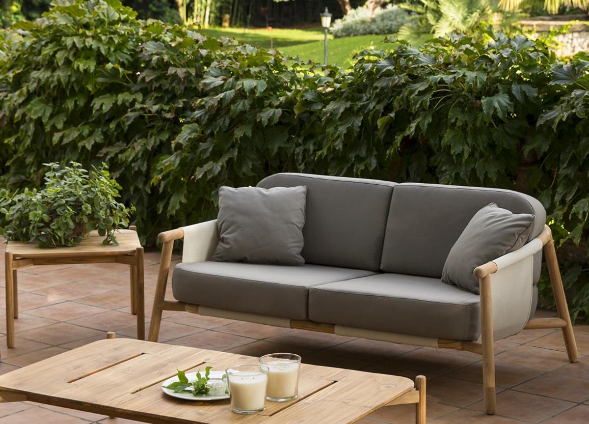 Hamp Garden Sofa