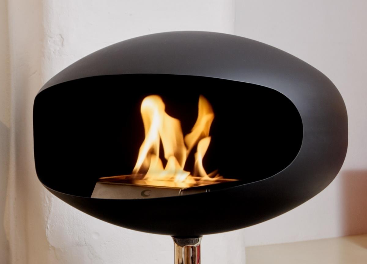 Cocoon Pedestal Fire - Black With 316 Stainless Steel stand