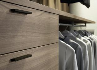 Fume Walk In Wardrobe