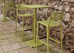 Crux Garden Bar Table