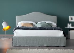 Leandro Upholstered Bed