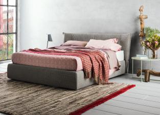 DaFre Morrison Storage Bed