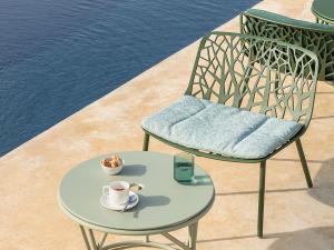 Selva Garden Lounge Chair