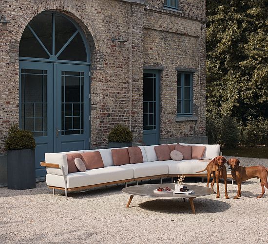 Manutti Flex outdoor furniture