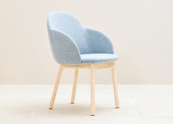 Miniforms Iola Armchair with wooden legs