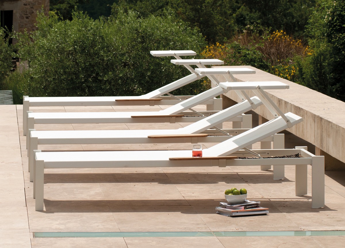 Outdoor garden furniture - sun lounger by Emu