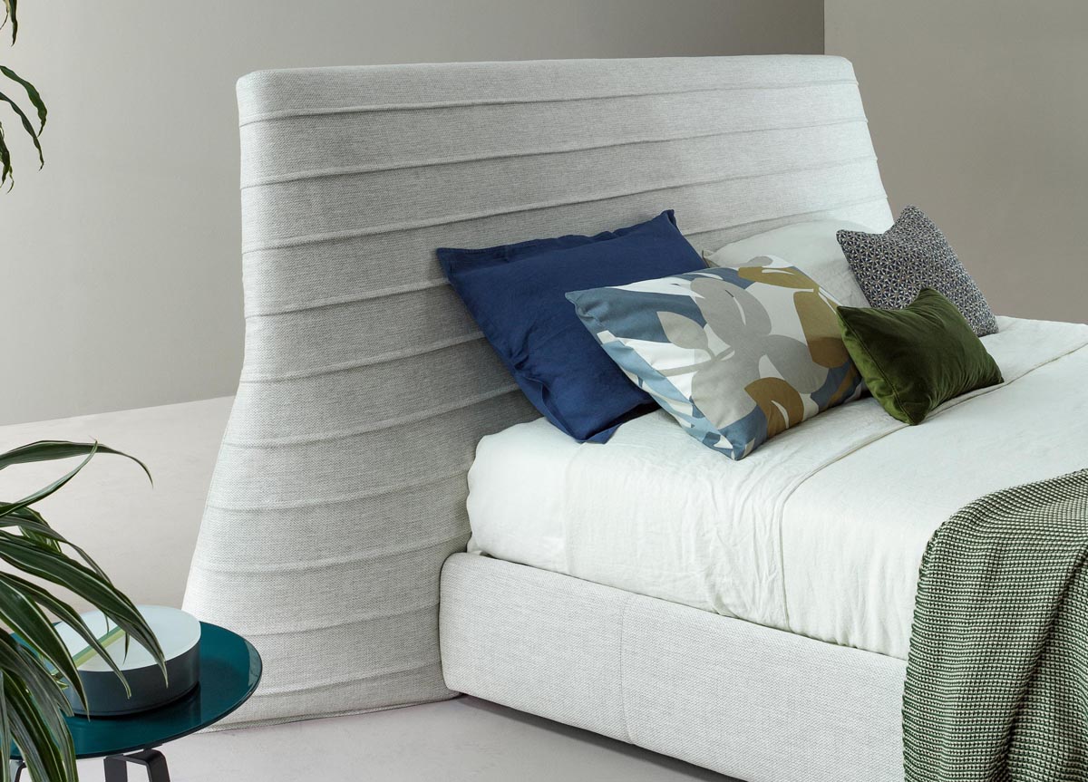 Bonaldo Kenobi Super King Size Bed