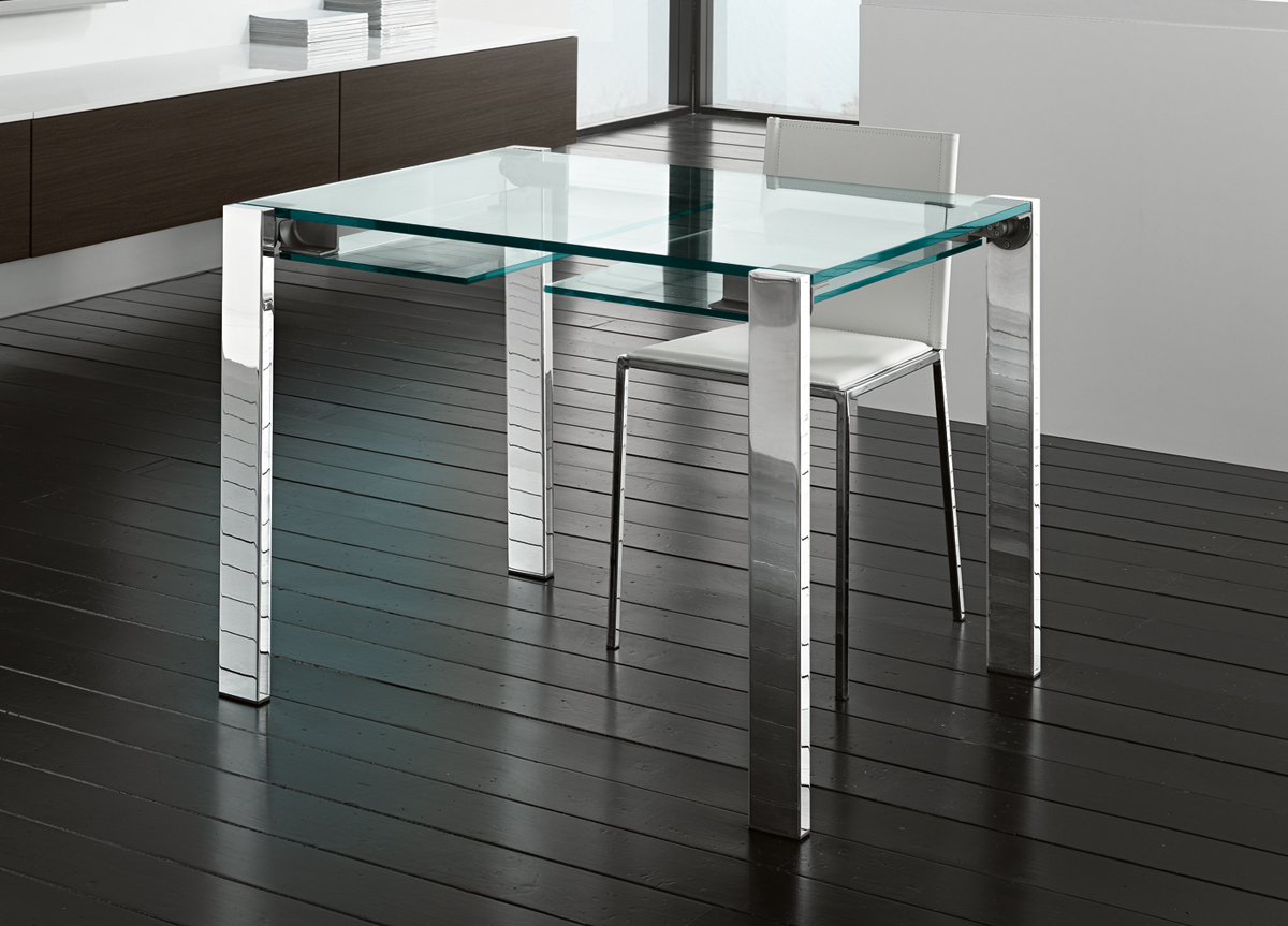 Small square glass discount dining table