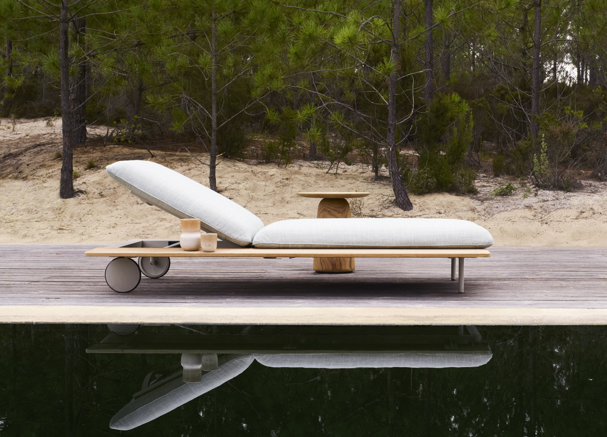 Sun lounger go outdoors clearance