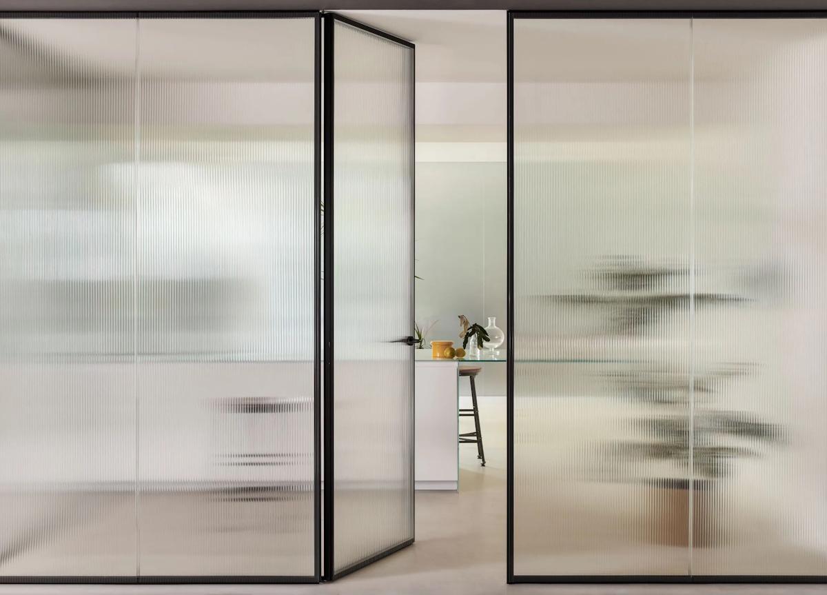 Glas Italia Aladin Wall Glass Panels