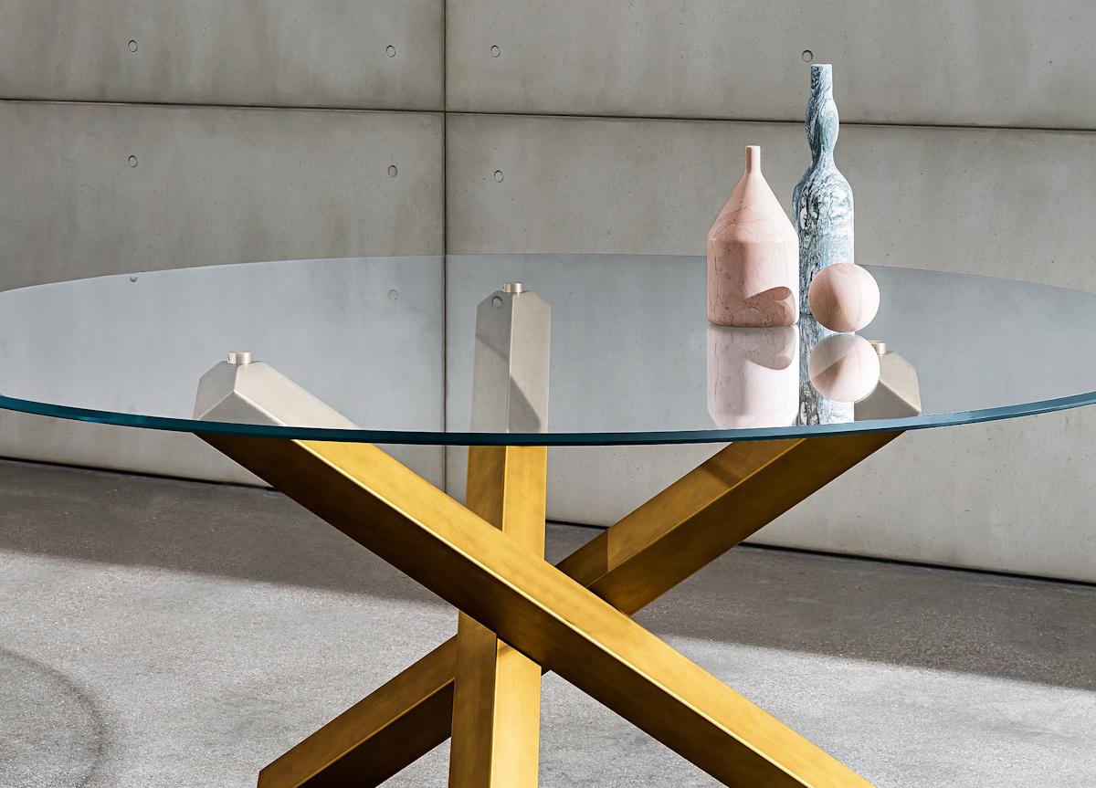 Sovet Italia Aikido Round Dining Table