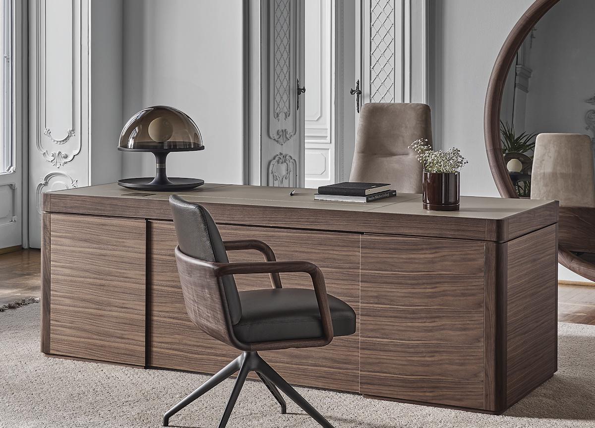 Porada Agea Executive Desk