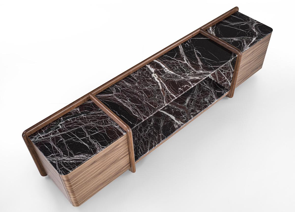 Porada Akeru Sideboard