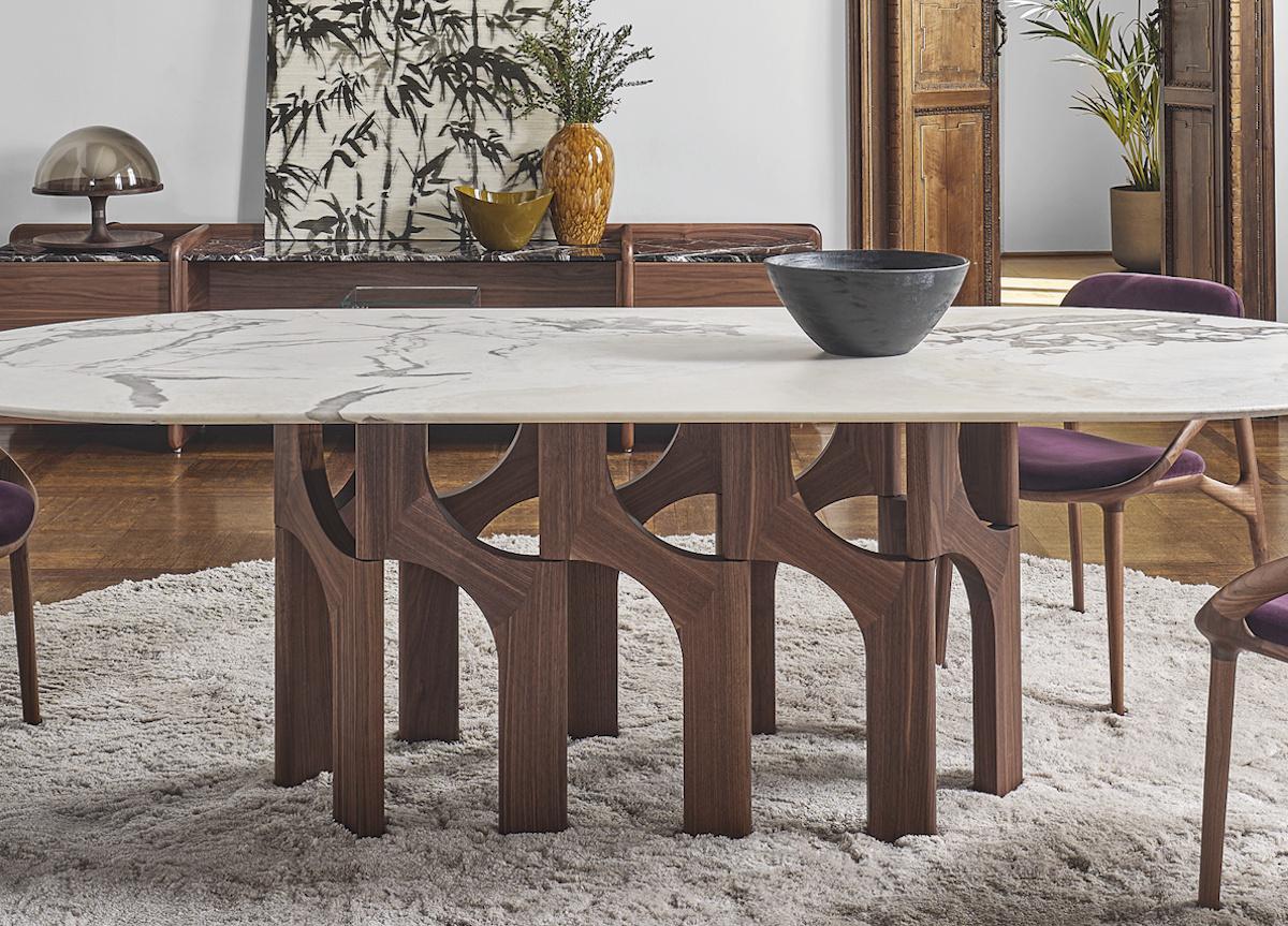 Porada Augusto Oval Dining Table