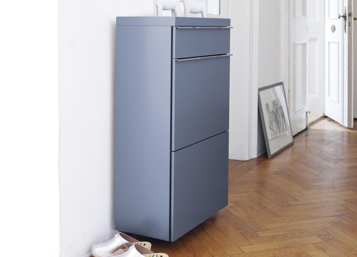 Schoenbuch shoe store cabinet
