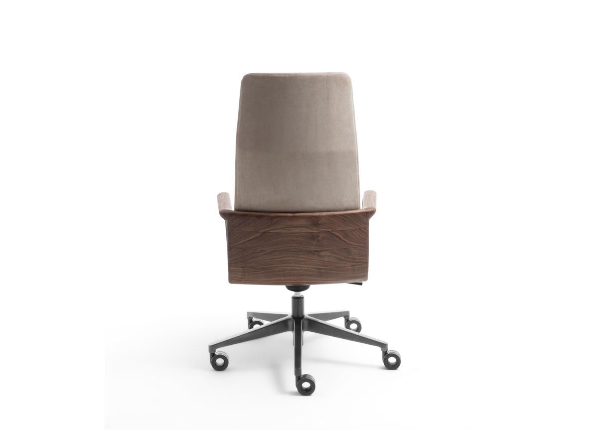 Porada Cuna Executive High Back Armchair