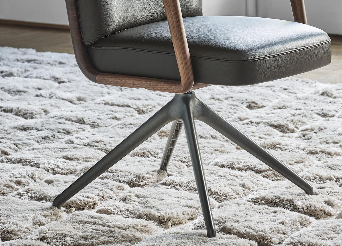 Porada Cuna Executive High Back Armchair