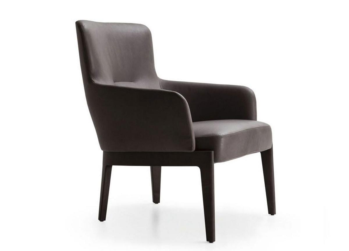 Molteni Chelsea Low Back Armchair