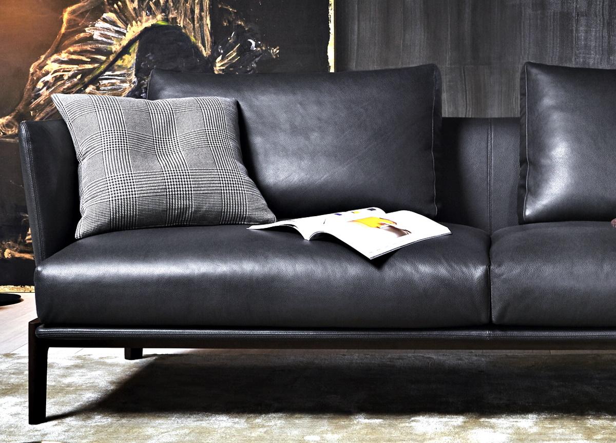 Molteni Chelsea Sofa