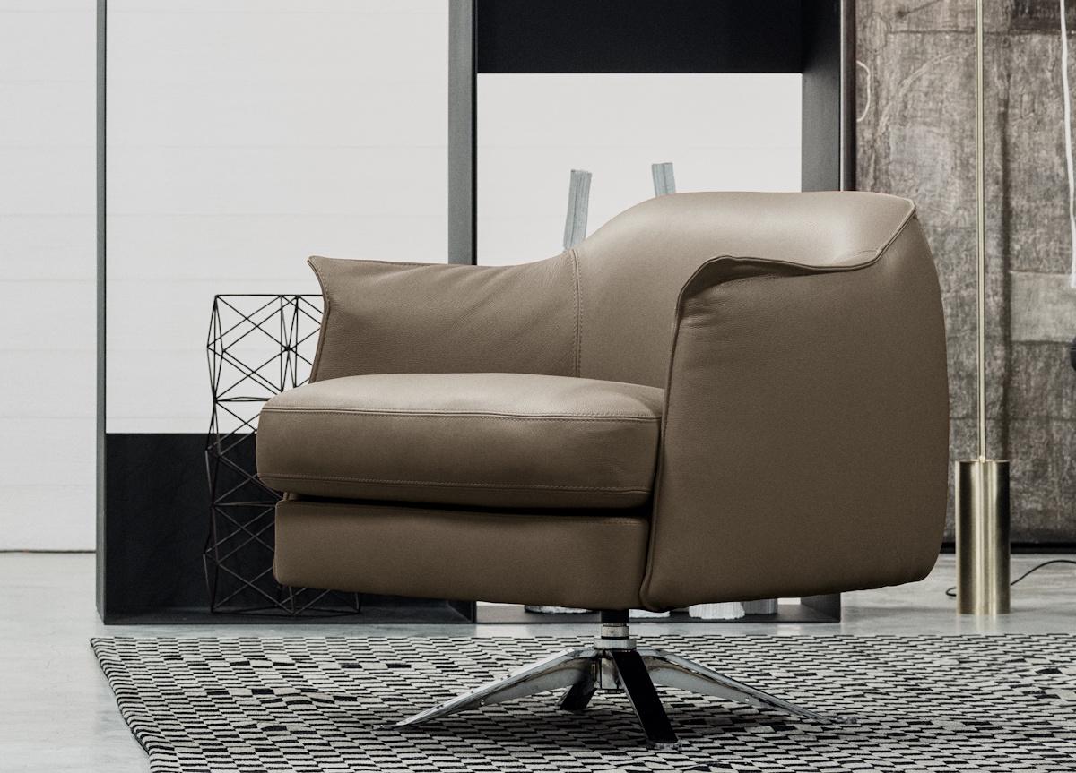 Cierre Boheme Armchair with Swivel Base