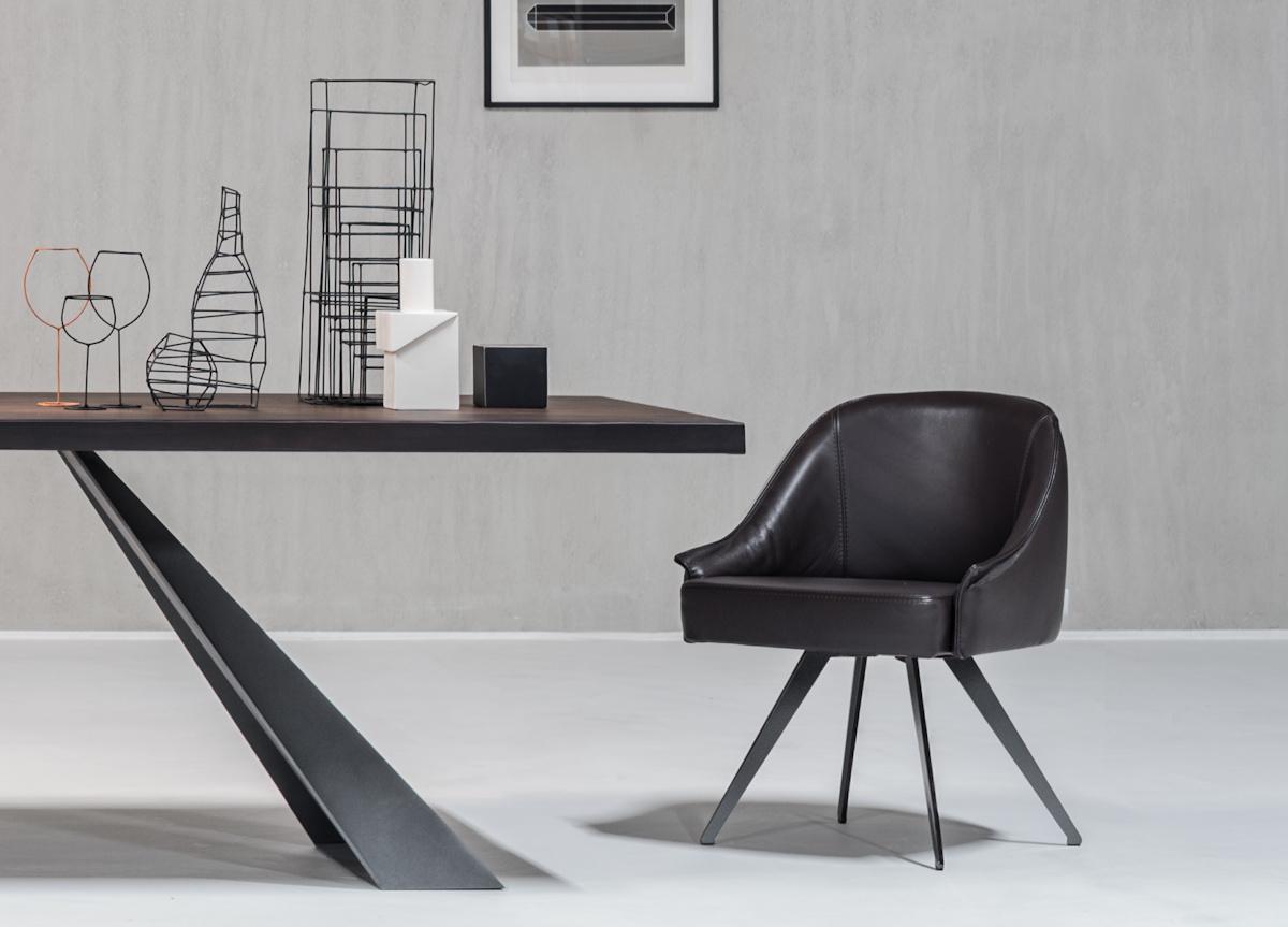 Cierre Boheme Dining Chair with Swivel Base