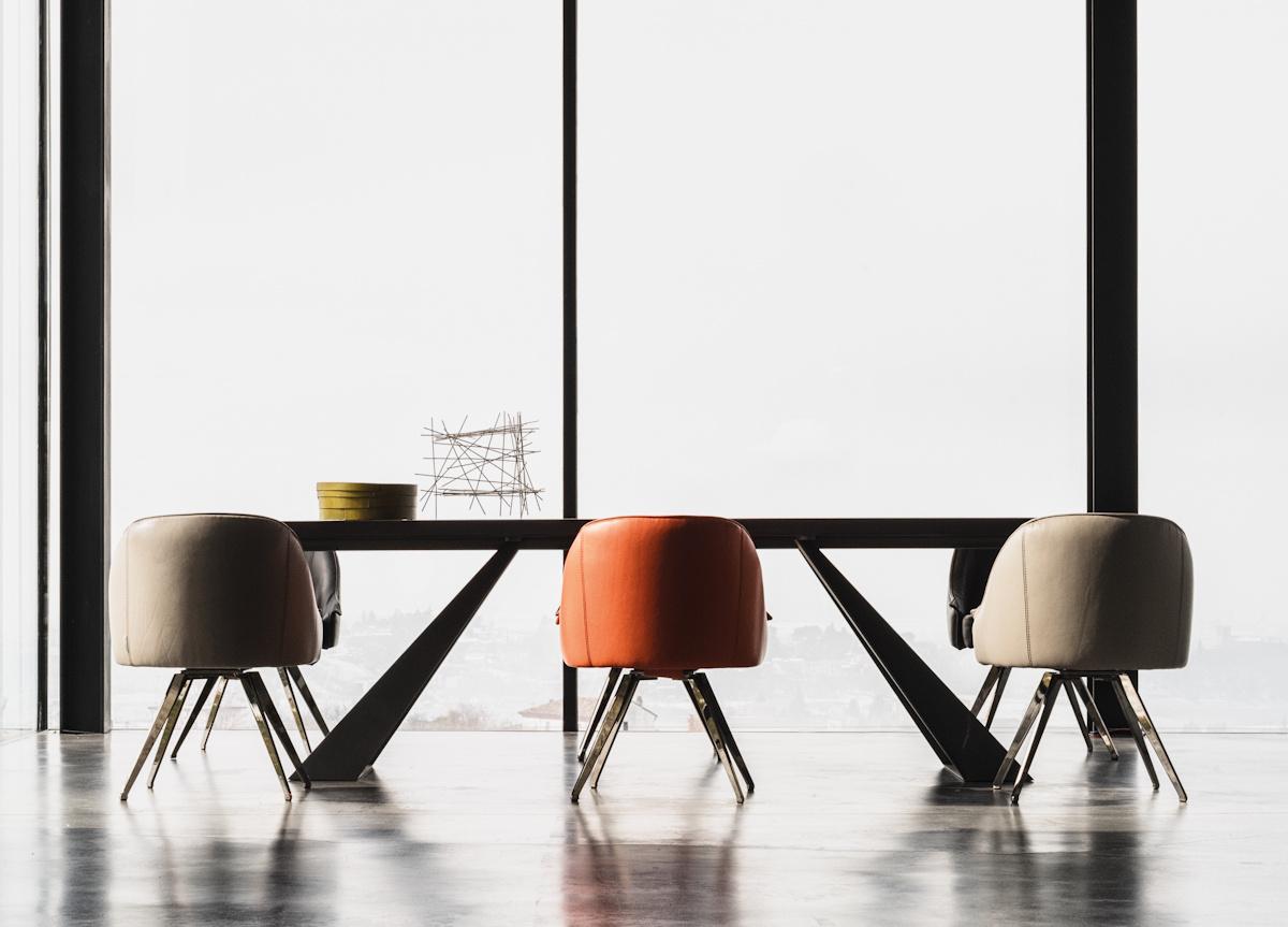 Cierre Boheme Dining Chair with Swivel Base