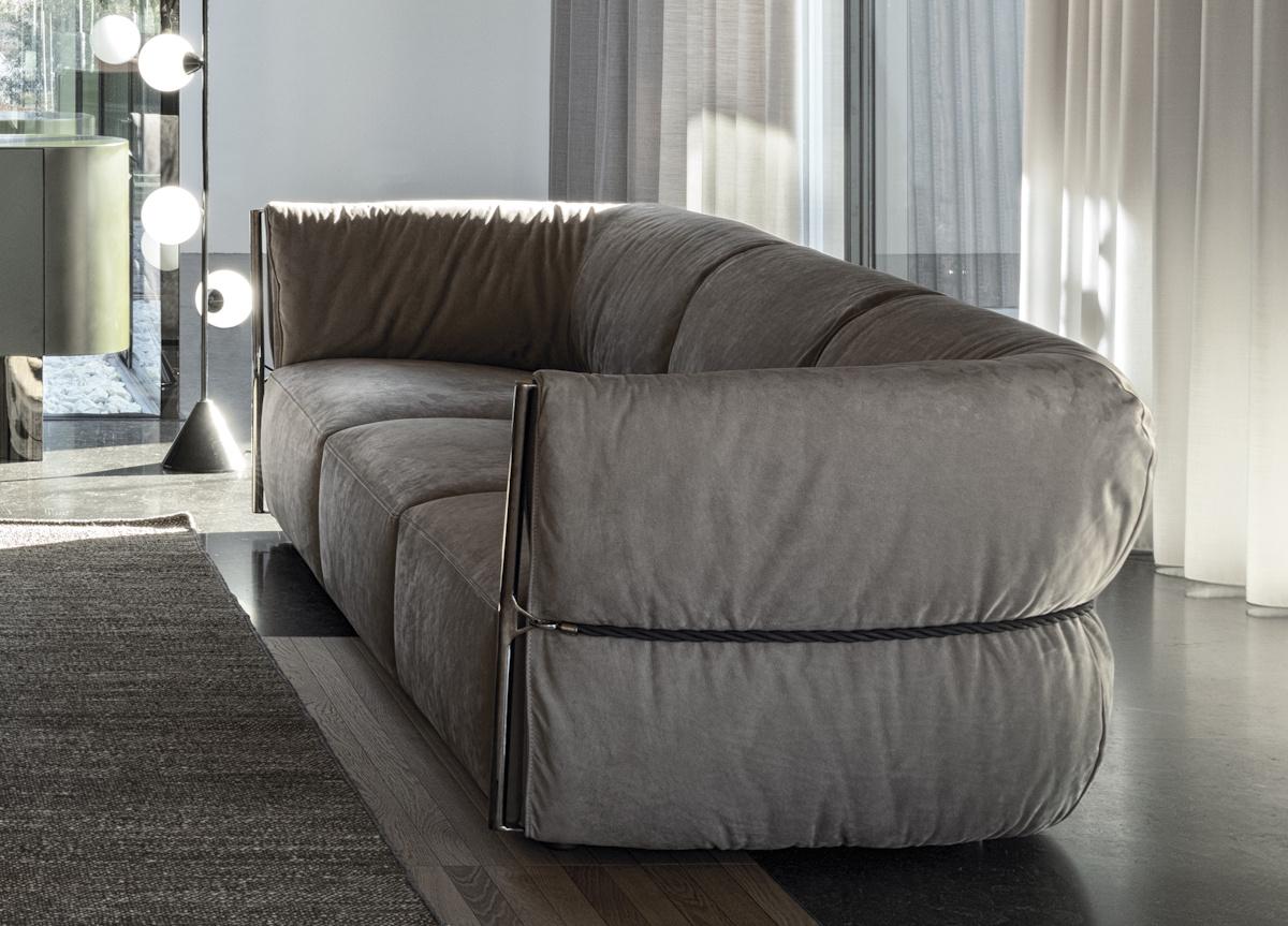 Cierre Belt Sofa