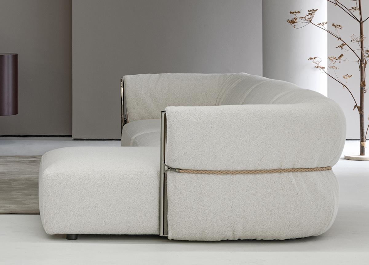 Cierre Belt Modular Sofa