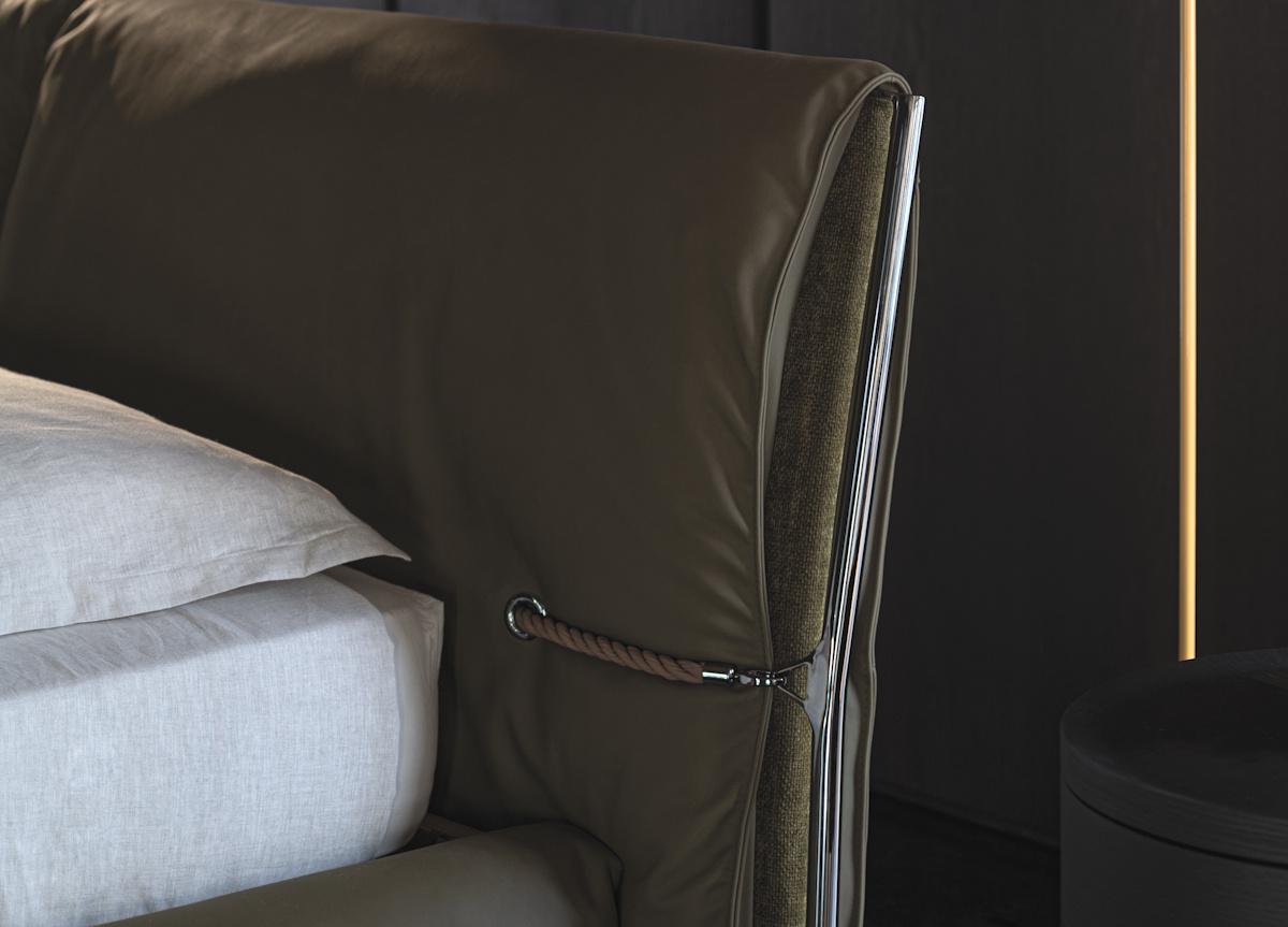 Cierre Belt Bed