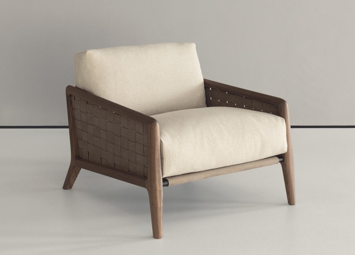 Cierre Iole Armchair