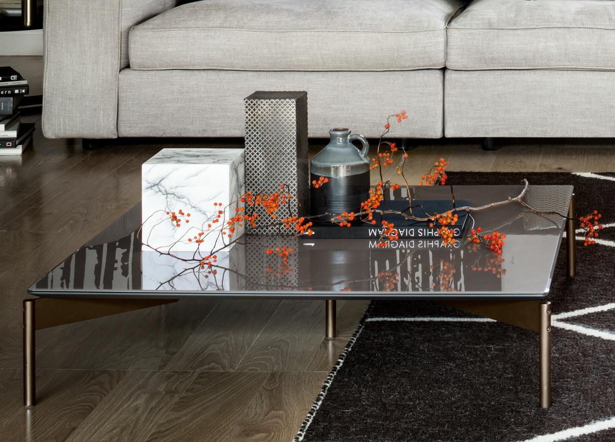 Lema Cruise Coffee Table