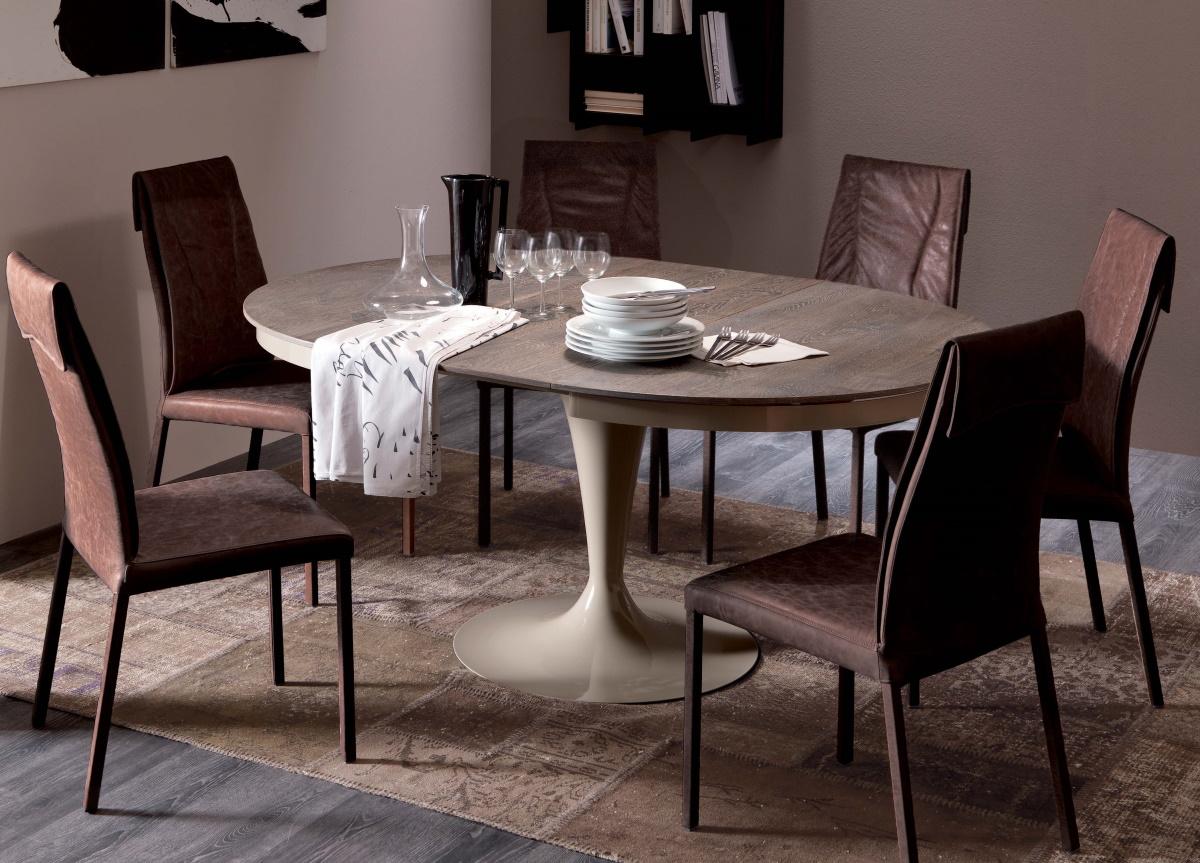 Ozzio Eclipse Round Extending Dining Table in Wood