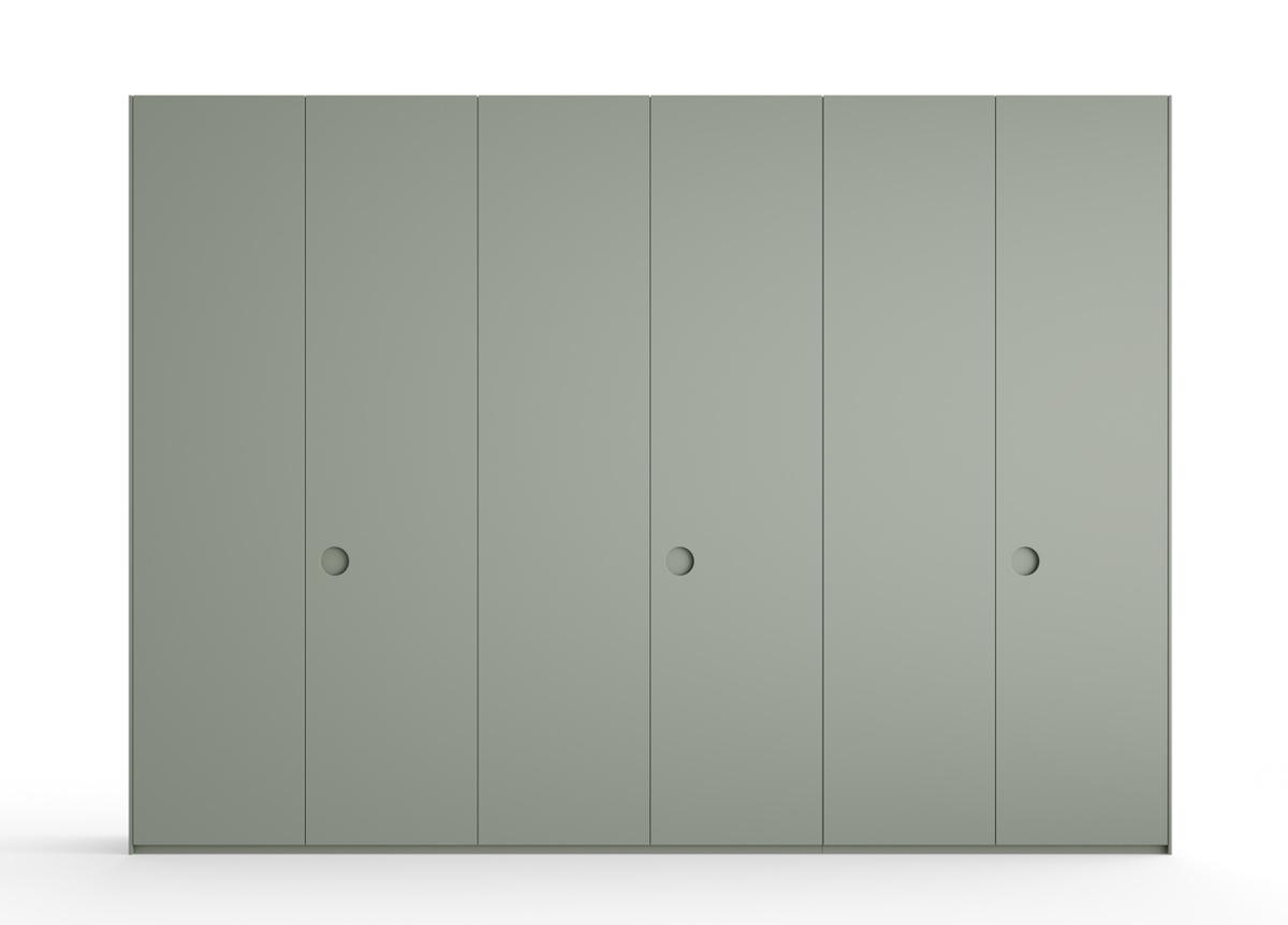 Lema Eklissy Wardrobe