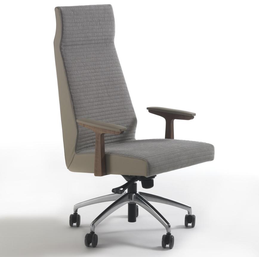 Porada Elis Executive Swivelling Armchair