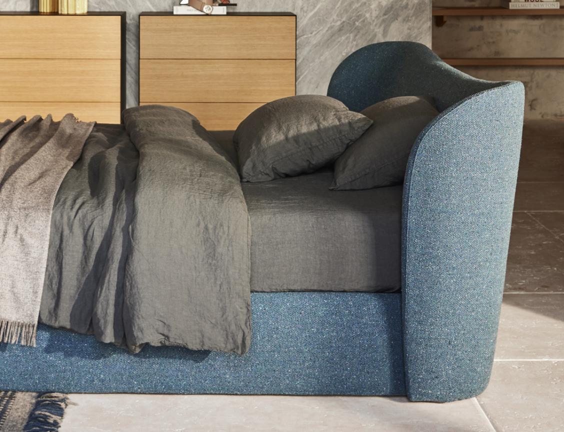 Pianca Embrace Storage Bed