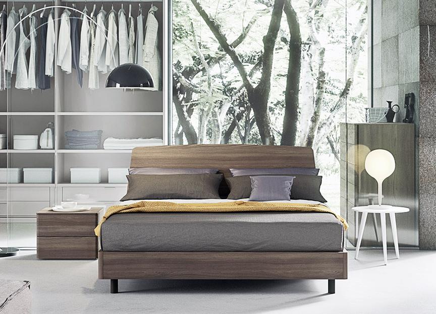 Este Contemporary Bed