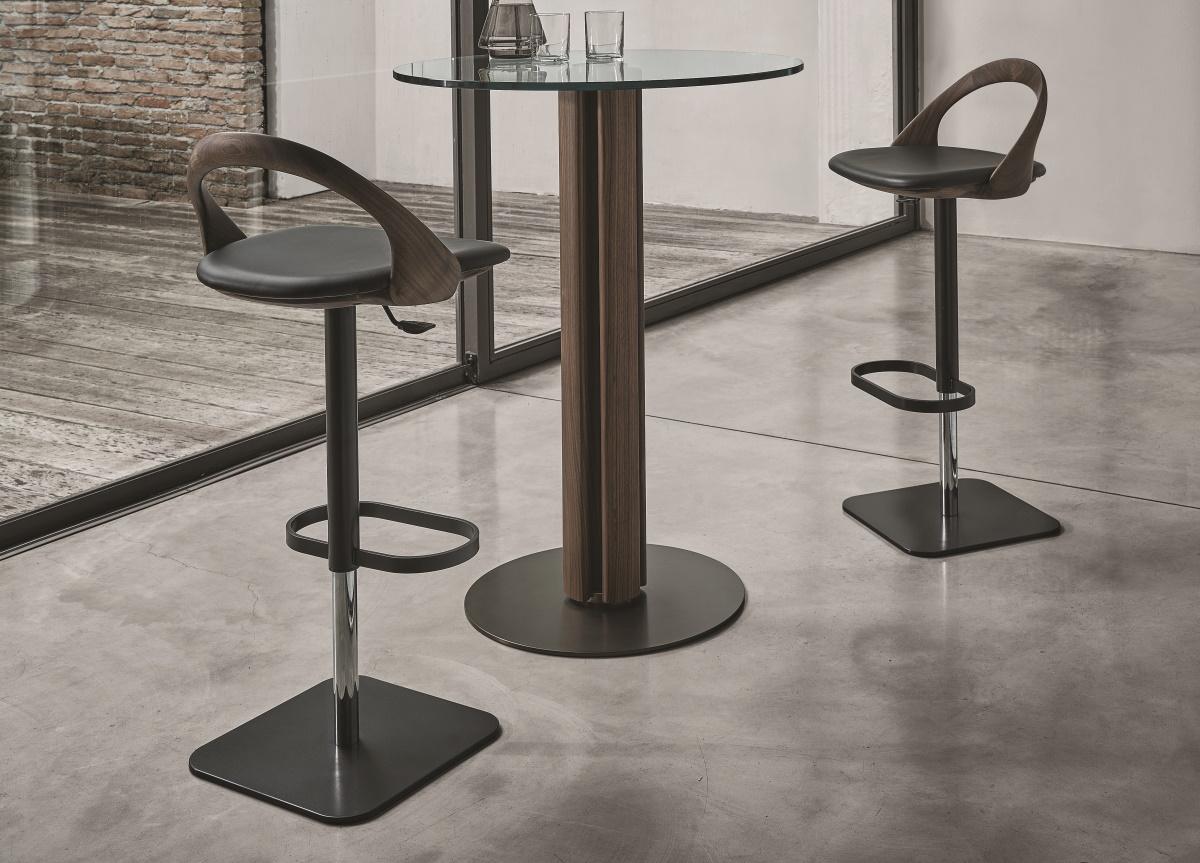 Porada Ester Lift Bar Stool