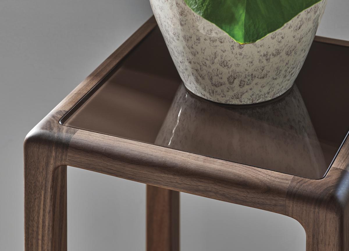 Porada Exedra Console Table