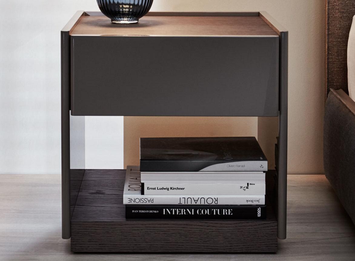 Molteni 5050 Bedside Table