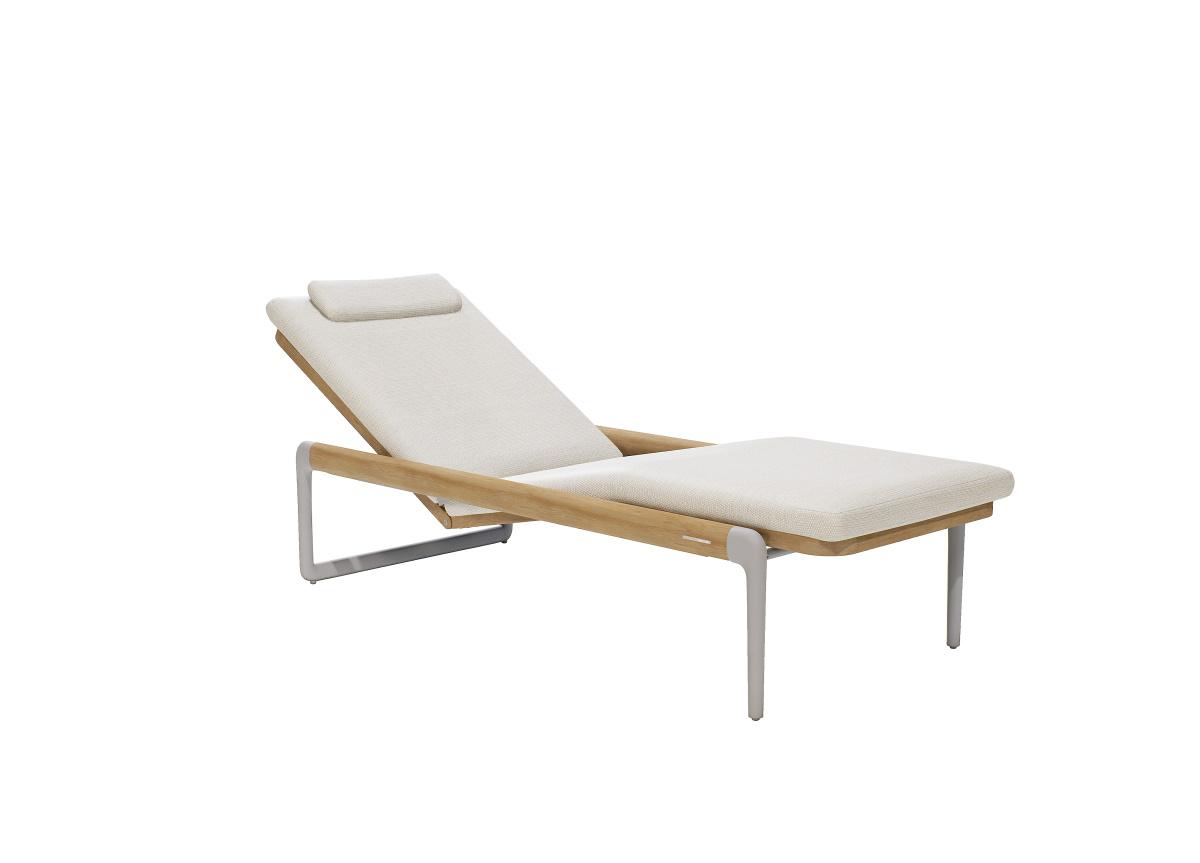 Manutti Flows Teak Sun Lounger