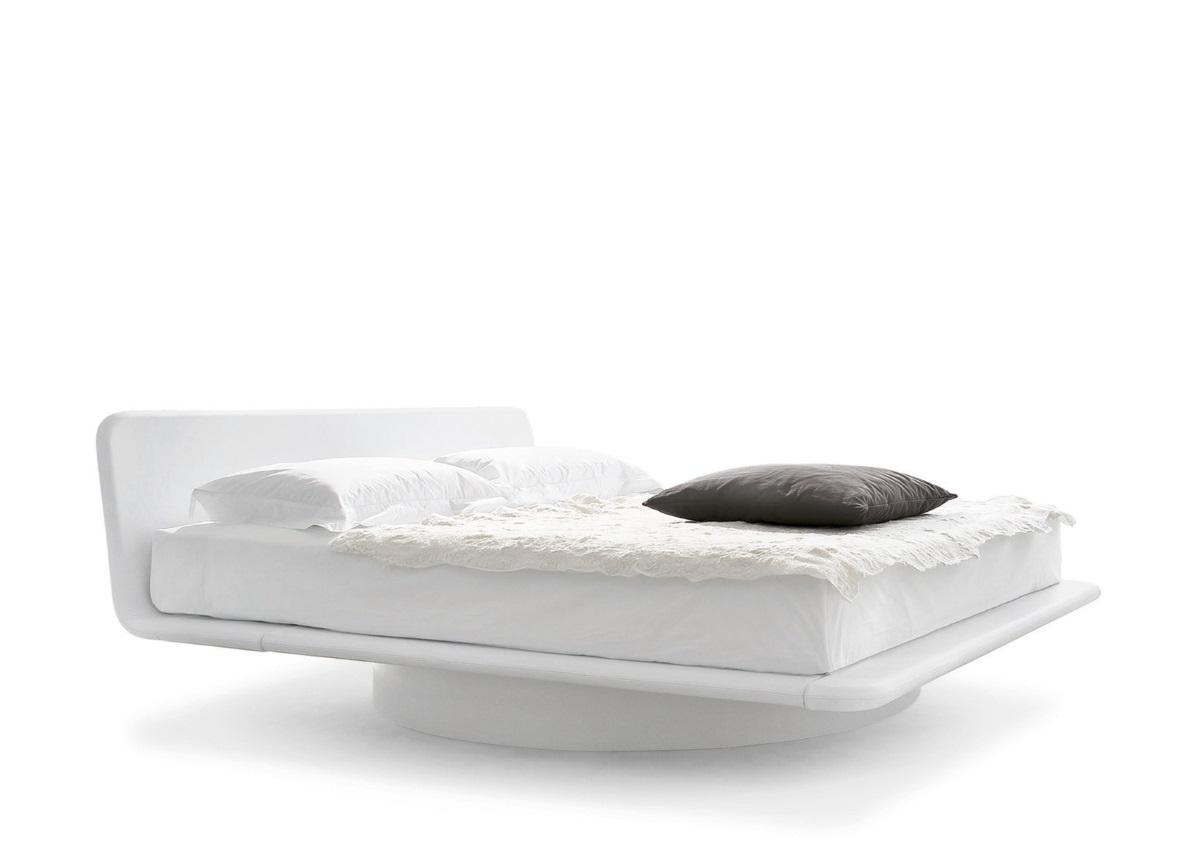 Bonaldo Giotto Super King Size Bed - Now Discontinued