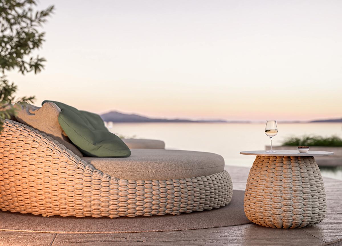 Manutti Kobo Garden Daybed