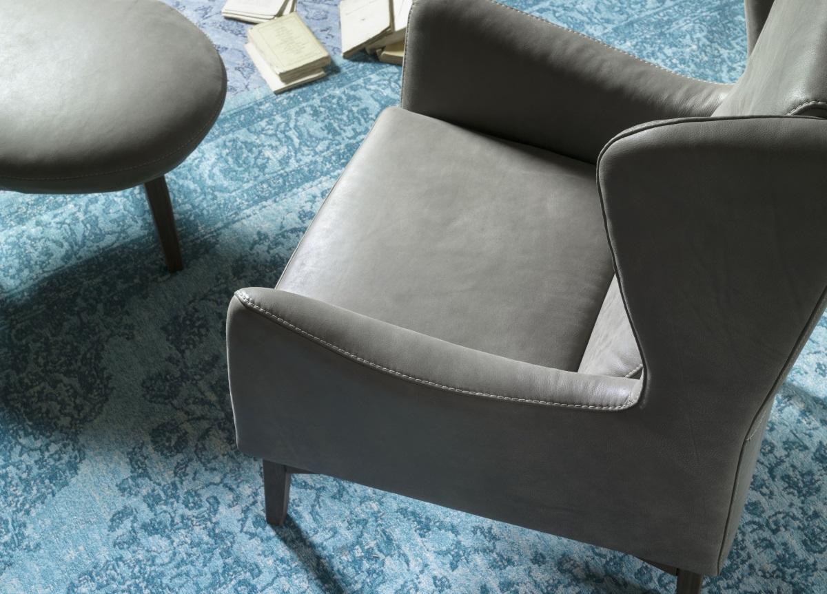 Miniforms Louise Armchair