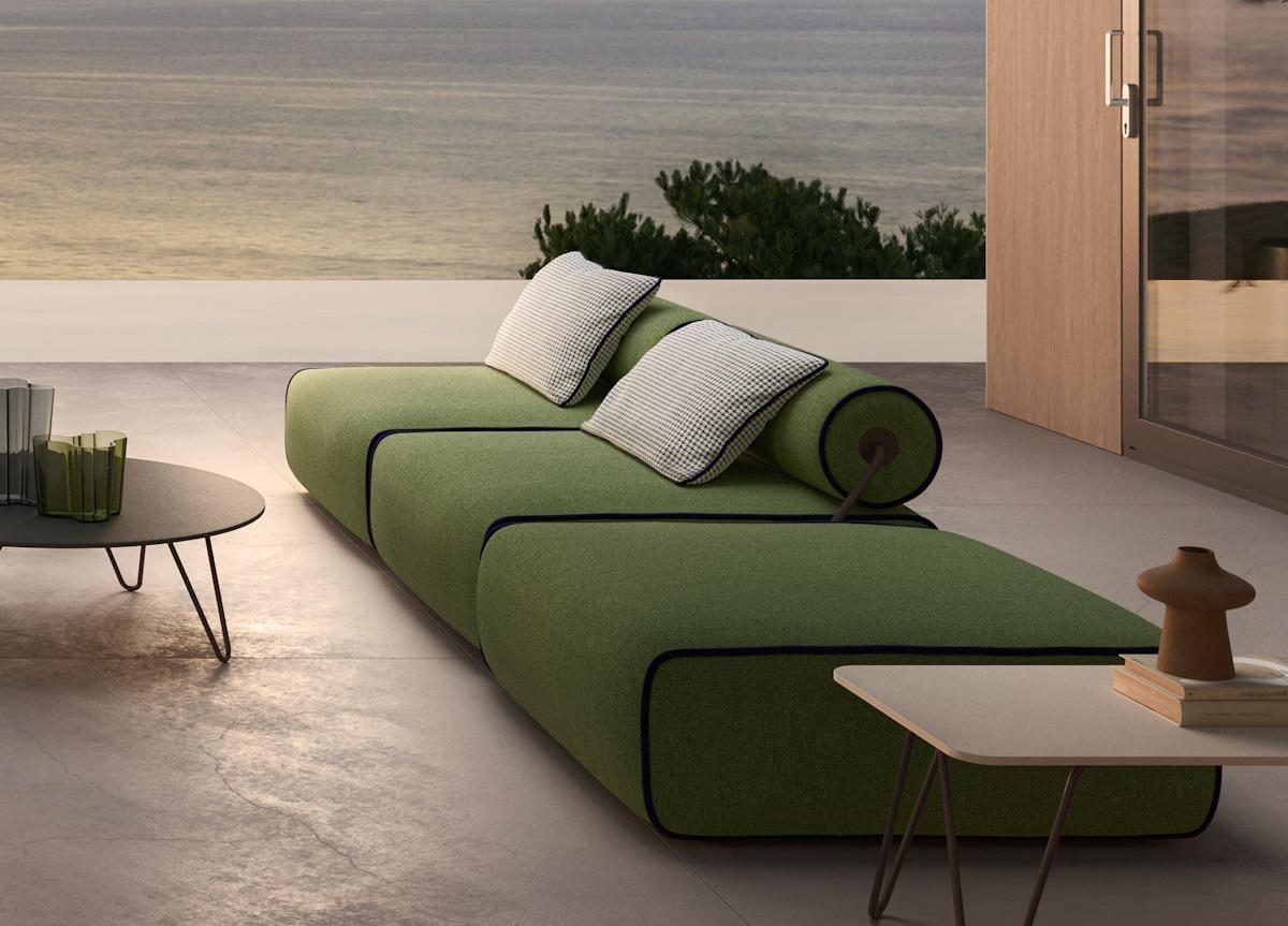Pianca Levante Out Garden Sofa