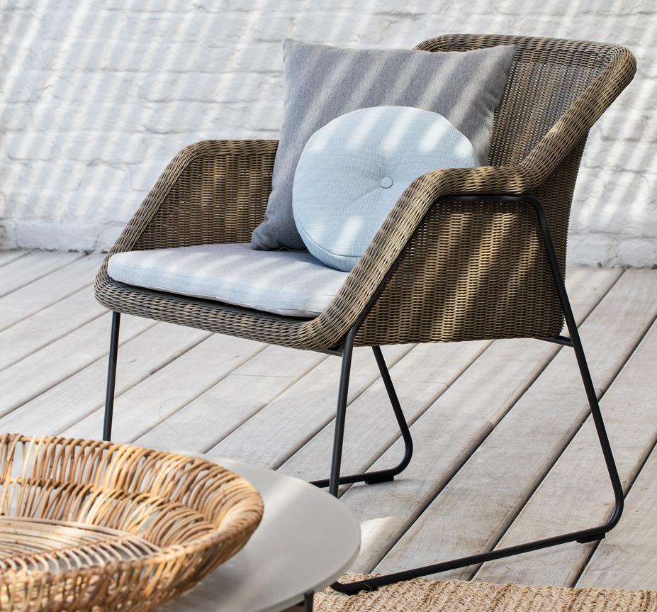 Manutti Mood Garden Lounge Chair